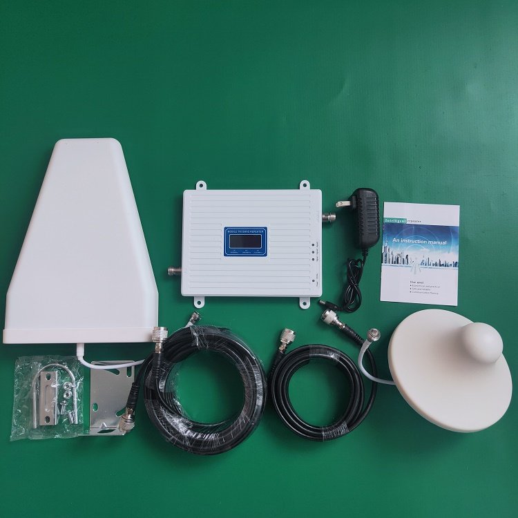 tri band signal booster 900 1800 2100 mhz 2g 3g 4g mobile signal booster with outdoor indoor antenna